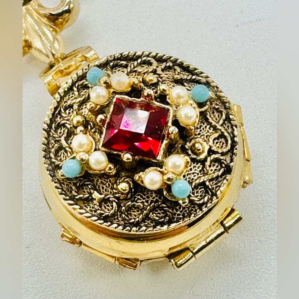 Vintage Coro Pegasus Locket Brooch Pin 4 Way Gold Tone Pin Ruby Turquoise - Picture 3 of 8